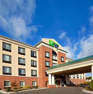 Holiday Inn Express Hotel & Suites Detroit - Utica Exterior photo