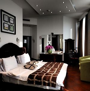 Hotel Zeder Garni Belgrade Room photo