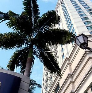 The Ritz-Carlton Kuala Lumpur Hotel Exterior photo
