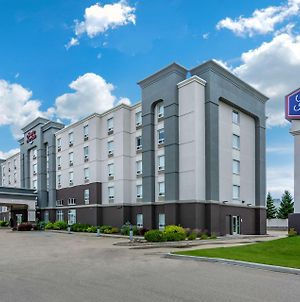 Hampton Inn & Suites By Hilton Edmonton/West Exterior photo