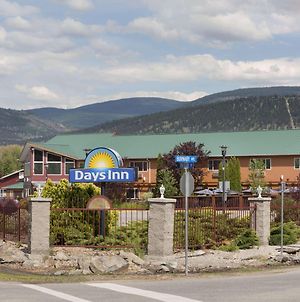 Days Inn & Conference Centre By Wyndham Penticton Exterior photo