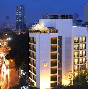 The Shalimar Hotel, Kemps Corner Mumbai Exterior photo