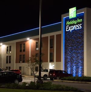 Holiday Inn Express Pascagoula-Moss Point Exterior photo