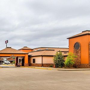 Quality Inn And Suites Marion Exterior photo