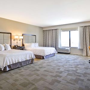 Hampton Inn & Suites Dallas/Plano-East Exterior photo