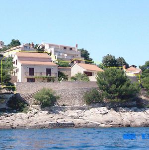 Apartments And Rooms By The Sea Puntinak, Brac - 12255 Selca  Exterior photo