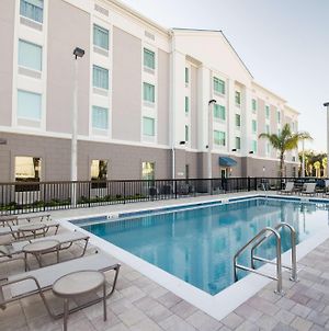 Hampton Inn & Suites Orlando Near Seaworld Exterior photo