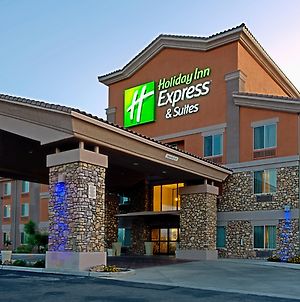 Holiday Inn Express & Suites Tucson, An Ihg Hotel Exterior photo