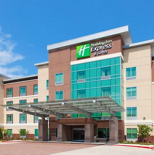 Holiday Inn Express & Suites Houston S - Medical Ctr Area Exterior photo