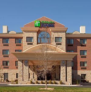 Holiday Inn Express & Suites Lubbock West Exterior photo