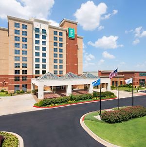 Embassy Suites By Hilton Norman Hotel & Conference Center Exterior photo