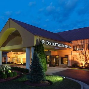 Doubletree Suites By Hilton Hotel Cincinnati - Blue Ash Sharonville Exterior photo