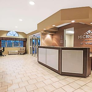 Microtel Inn And Suites By Wyndham Austin Airport Exterior photo