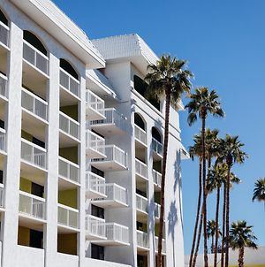 Holiday Inn Phoenix-Mesa/Chandler, An Ihg Hotel Exterior photo