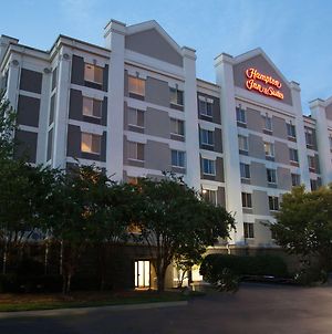 Hampton Inn & Suites Alpharetta-Windward Exterior photo