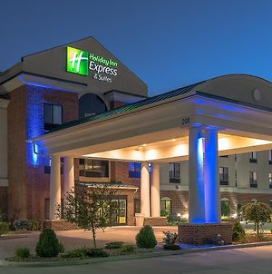 Holiday Inn Express And Suites Lafayette East, An Ihg Hotel Exterior photo