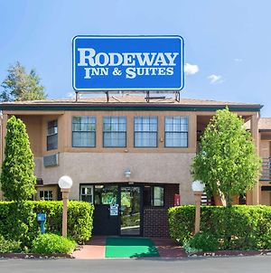 Rodeway Inn & Suites Branford - Guilford Exterior photo