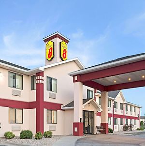 Super 8 By Wyndham Omaha Eppley Airport/Carter Lake Hotel Exterior photo