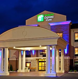 Holiday Inn Express Hotel & Suites Franklin, An Ihg Hotel Exterior photo
