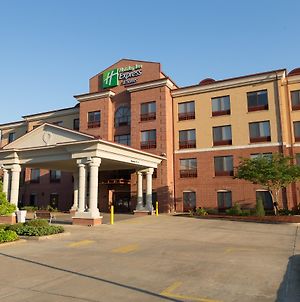 Holiday Inn Express & Suites Clinton Exterior photo