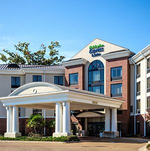 Holiday Inn Express & Suites Flowood Exterior photo