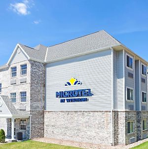 Microtel Inn & Suites By Wyndham Urbandale/Des Moines Exterior photo