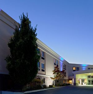 Holiday Inn Express Hershey-Harrisburg Area, An Ihg Hotel Hummelstown Exterior photo