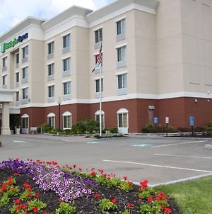 Holiday Inn Express Cortland Exterior photo