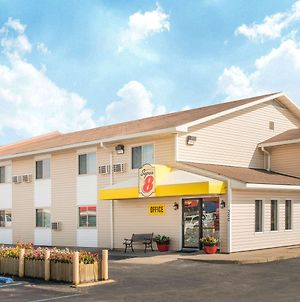 Super 8 By Wyndham Moberly Mo Motel Exterior photo