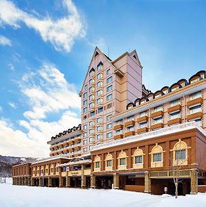 The Kiroro, A Tribute Portfolio Hotel, Hokkaido Sapporo Exterior photo
