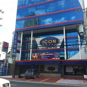 Icon Hotel Timog Manila Exterior photo