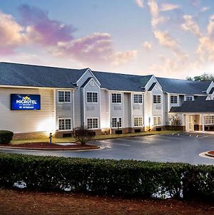 Microtel Inn & Suites By Wyndham Southern Pines Exterior photo
