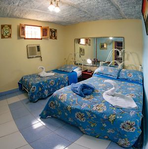 Havana Beautiful Rooms Exterior photo