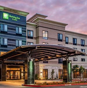 Holiday Inn Hotel & Suites Silicon Valley - Milpitas, An Ihg Hotel Exterior photo
