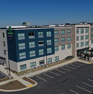 Holiday Inn Express And Suites Richburg Exterior photo