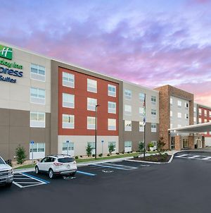 Holiday Inn Express & Suites Alachua - Gainesville Area Exterior photo