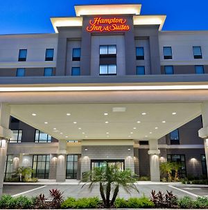 Hampton Inn & Suites Tampa Riverview Exterior photo