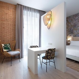 Atocha Hotel Madrid, Tapestry Collection By Hilton Exterior photo