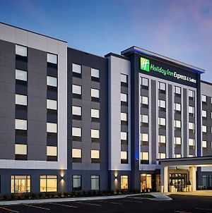 Holiday Inn Express And Suites Brantford Exterior photo