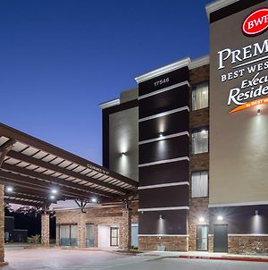 Best Western Premier Executive Residency Grand Texas Hotel New Caney Exterior photo