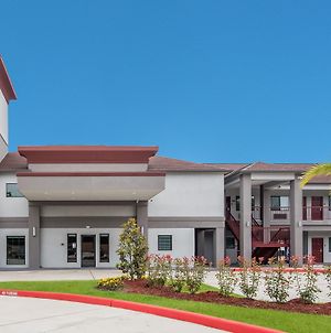 Red Roof Inn Baytown Exterior photo