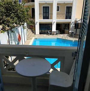 Renia Hotel Apartments Agia Pelagia  Exterior photo