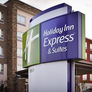 Holiday Inn Express & Suites West Memphis Exterior photo