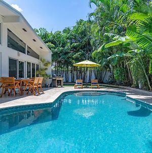 Luxe Hideaway Minutes From Beach Bars & Eateries Villa Pompano Beach Exterior photo