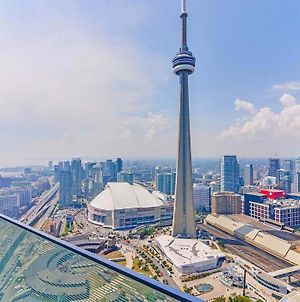 Presidential 2 Plus 1Br Condo, Entertainment District - Downtown With Cn Tower View, Balcony, Pool & Hot Tub Toronto Exterior photo