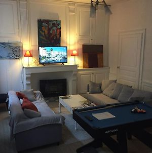 Victor Hugo 1G Et Sa Pizza Offerte Apartment Aurillac Exterior photo