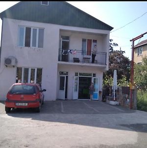 Natalia House Apartment Kobuleti Exterior photo