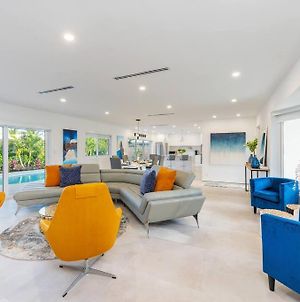 Modern Oasis With Heated Pool Quick Drive To Beach Villa Fort Lauderdale Exterior photo