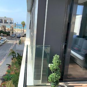 Colombia And Stylish Flat With A Sea View Villa Tel Aviv Exterior photo