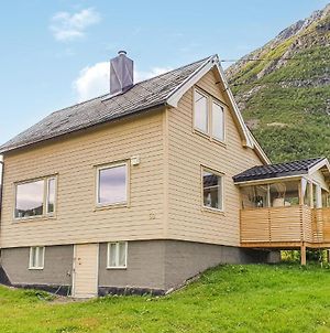 Amazing Home In Sortland With 3 Bedrooms And Wifi Flesnes Exterior photo